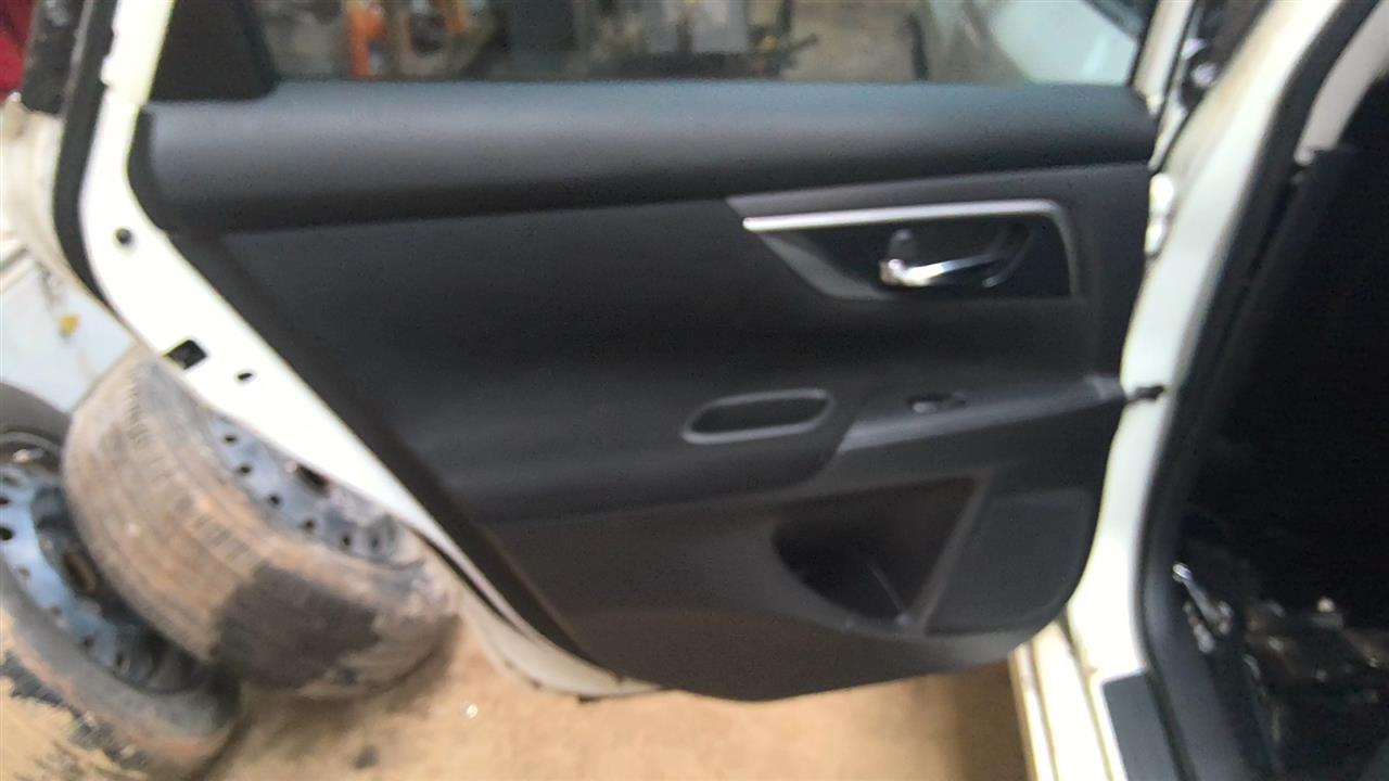 https://f005.backblazeb2.com/file/img-partshotlines-com/Inventory/EX619/Vehicle/25614_04.jpg