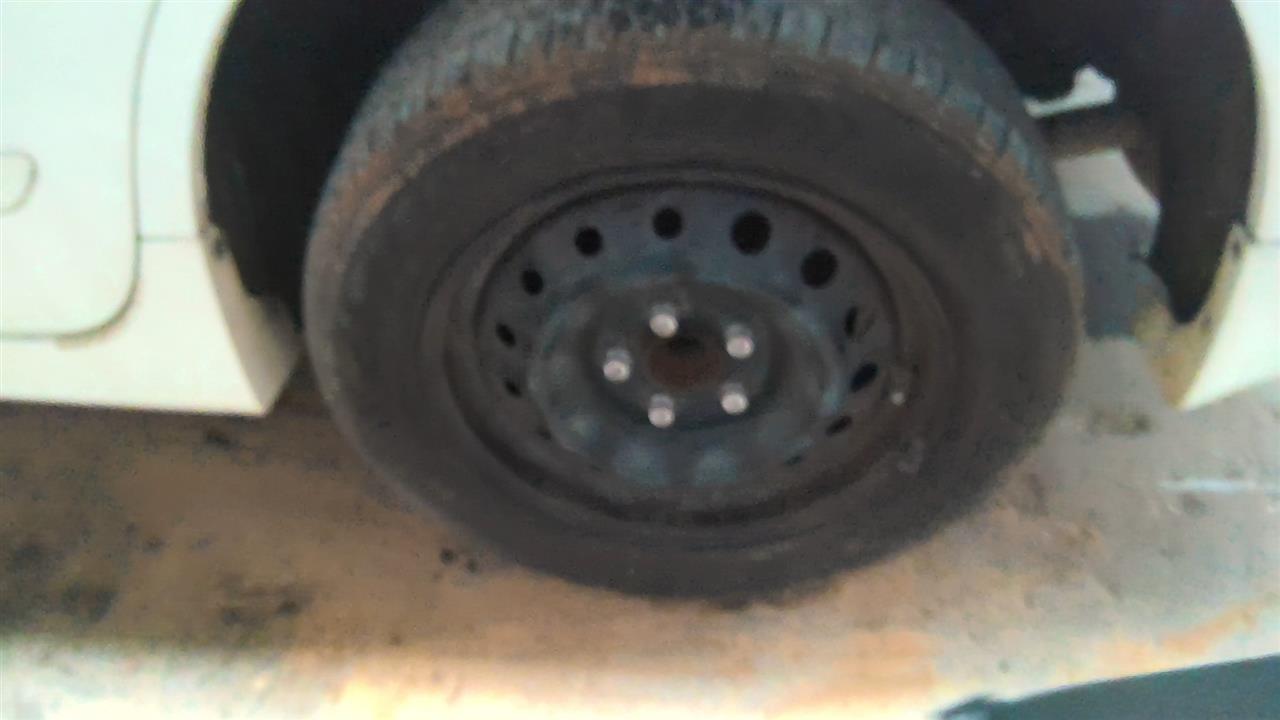 https://f005.backblazeb2.com/file/img-partshotlines-com/Inventory/EX619/Vehicle/25614_05.jpg