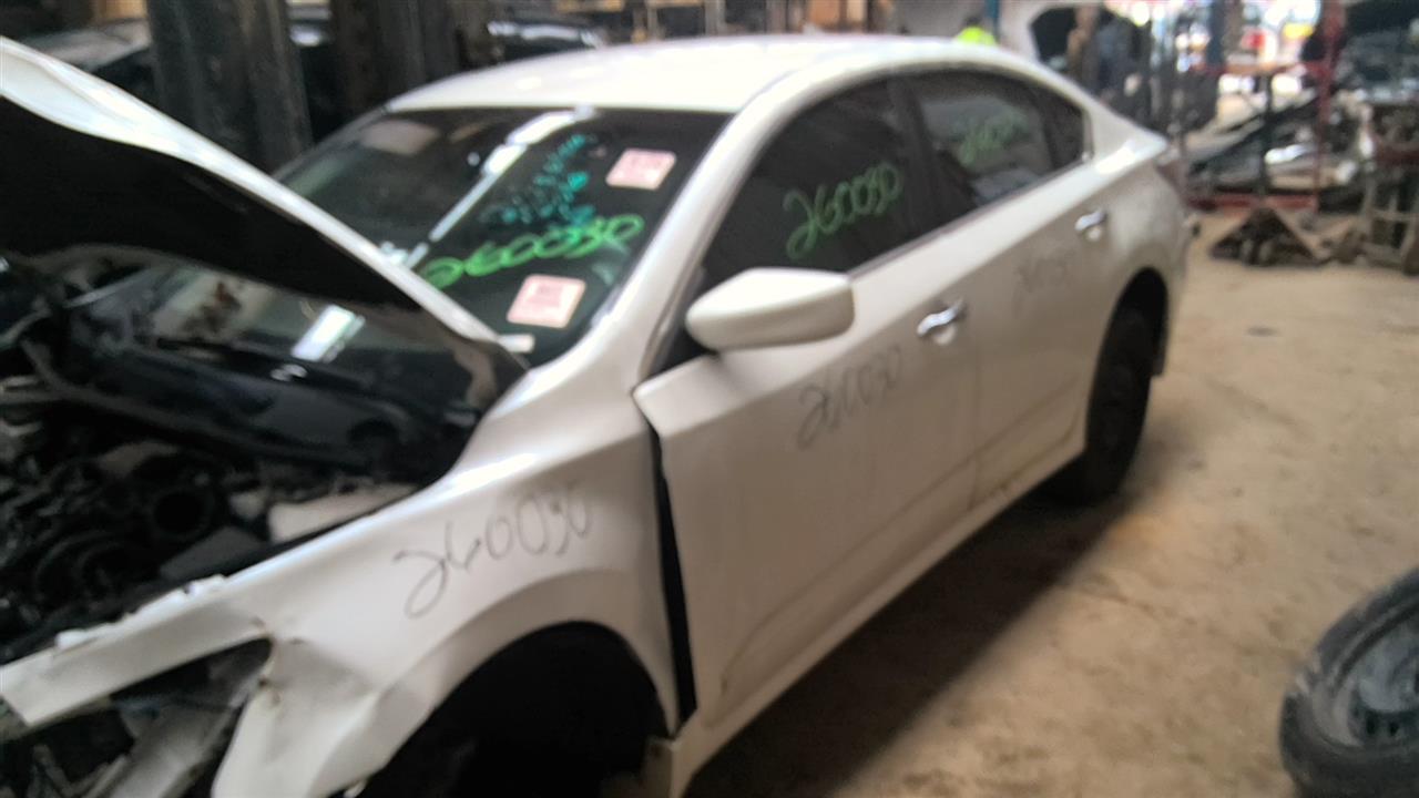 https://f005.backblazeb2.com/file/img-partshotlines-com/Inventory/EX619/Vehicle/25614_07.jpg
