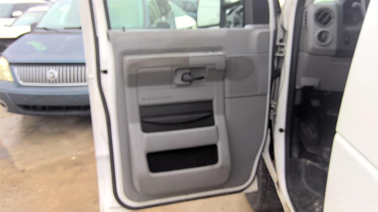 https://f005.backblazeb2.com/file/img-partshotlines-com/Inventory/EX619/Vehicle/25618_06.jpg