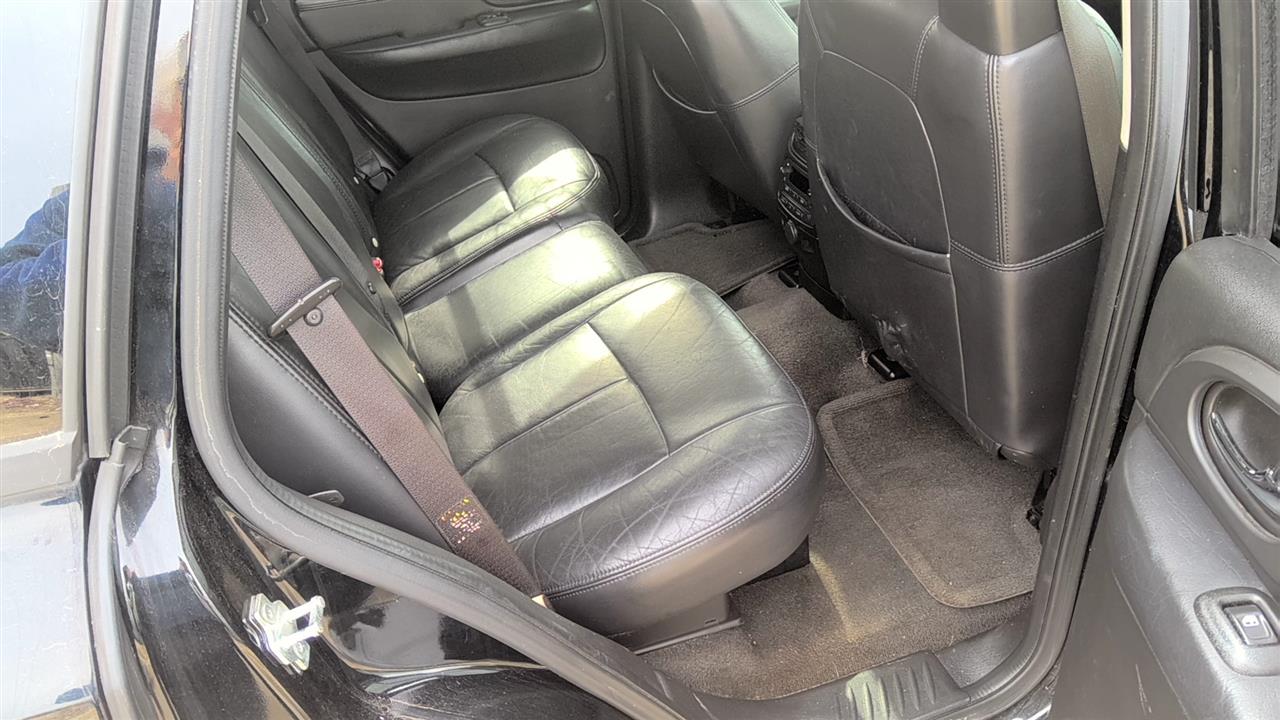 https://f005.backblazeb2.com/file/img-partshotlines-com/Inventory/EX619/Vehicle/25627_12.jpg