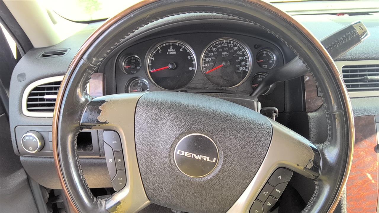 https://f005.backblazeb2.com/file/img-partshotlines-com/Inventory/EX619/Vehicle/25638_02.jpg