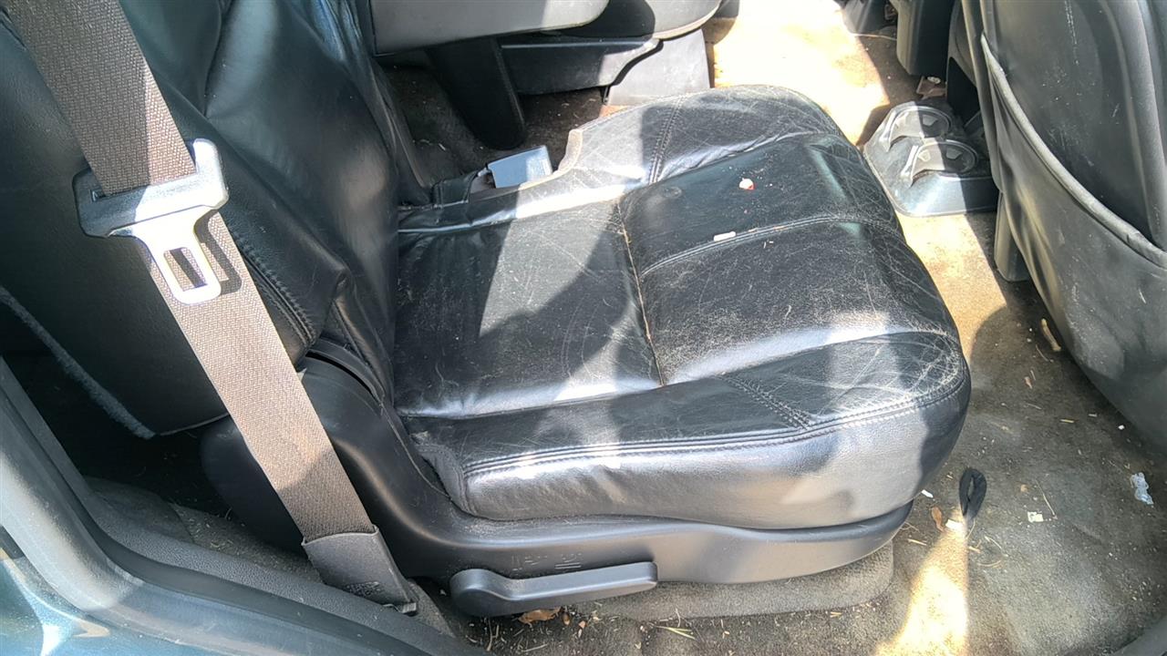 https://f005.backblazeb2.com/file/img-partshotlines-com/Inventory/EX619/Vehicle/25638_12.jpg