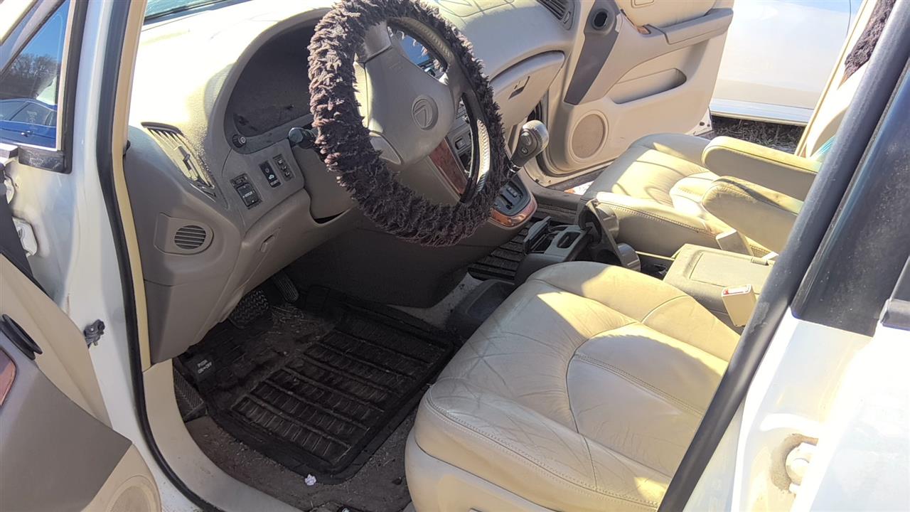 https://f005.backblazeb2.com/file/img-partshotlines-com/Inventory/EX619/Vehicle/25671_04.jpg