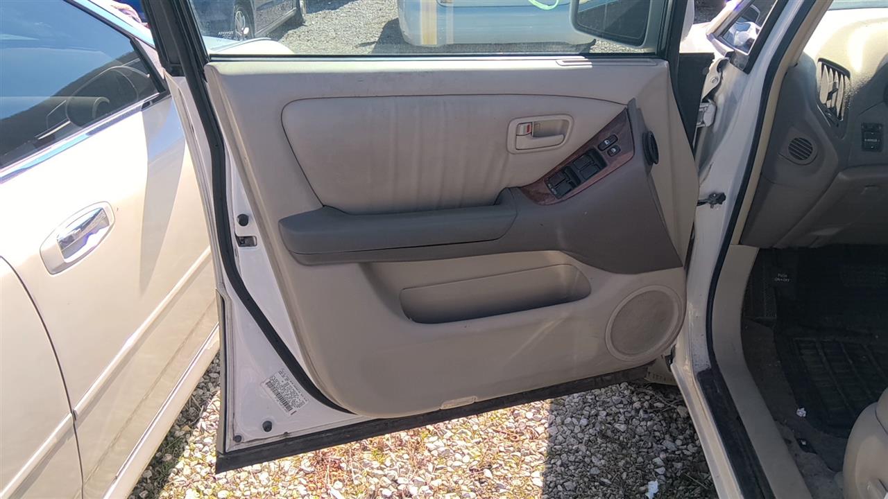 https://f005.backblazeb2.com/file/img-partshotlines-com/Inventory/EX619/Vehicle/25671_05.jpg