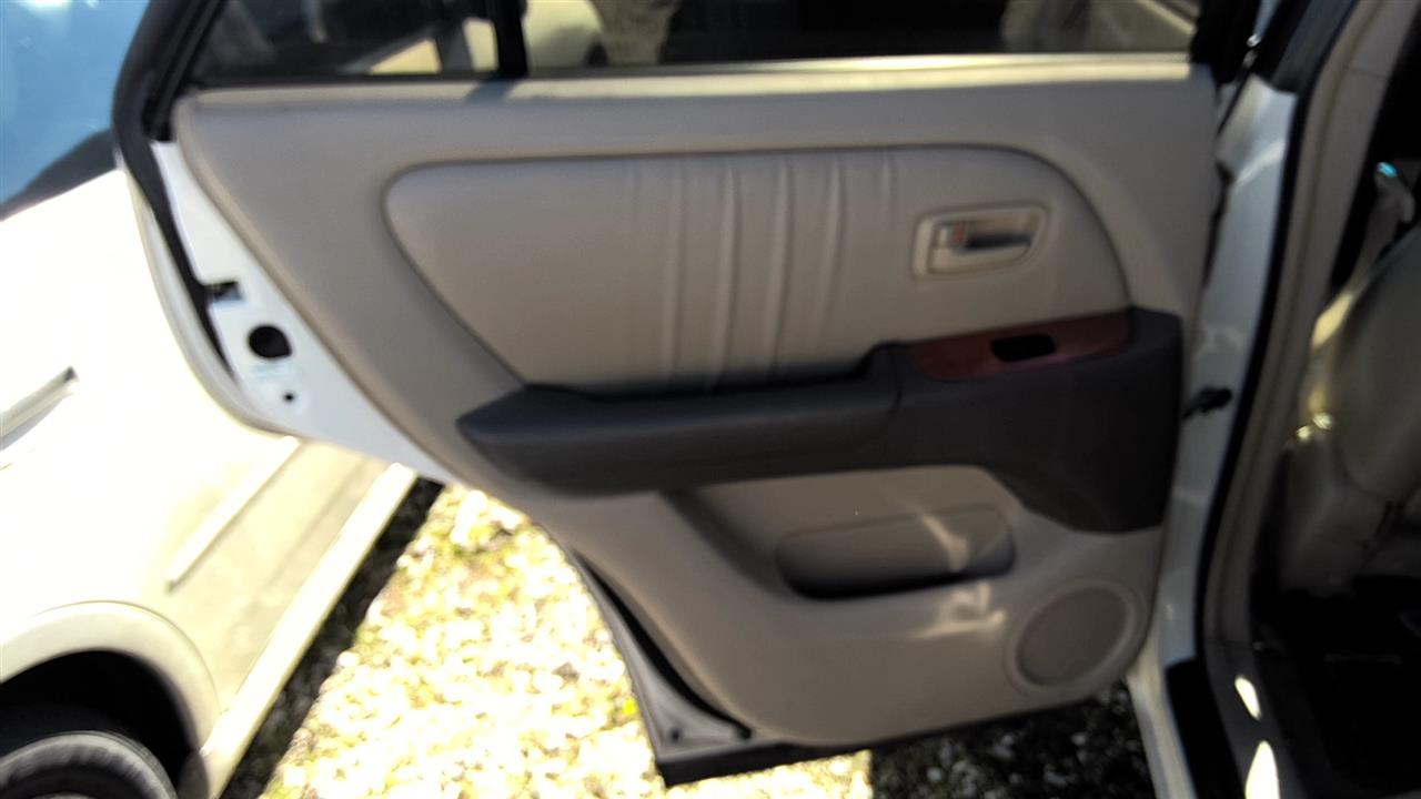 https://f005.backblazeb2.com/file/img-partshotlines-com/Inventory/EX619/Vehicle/25671_09.jpg