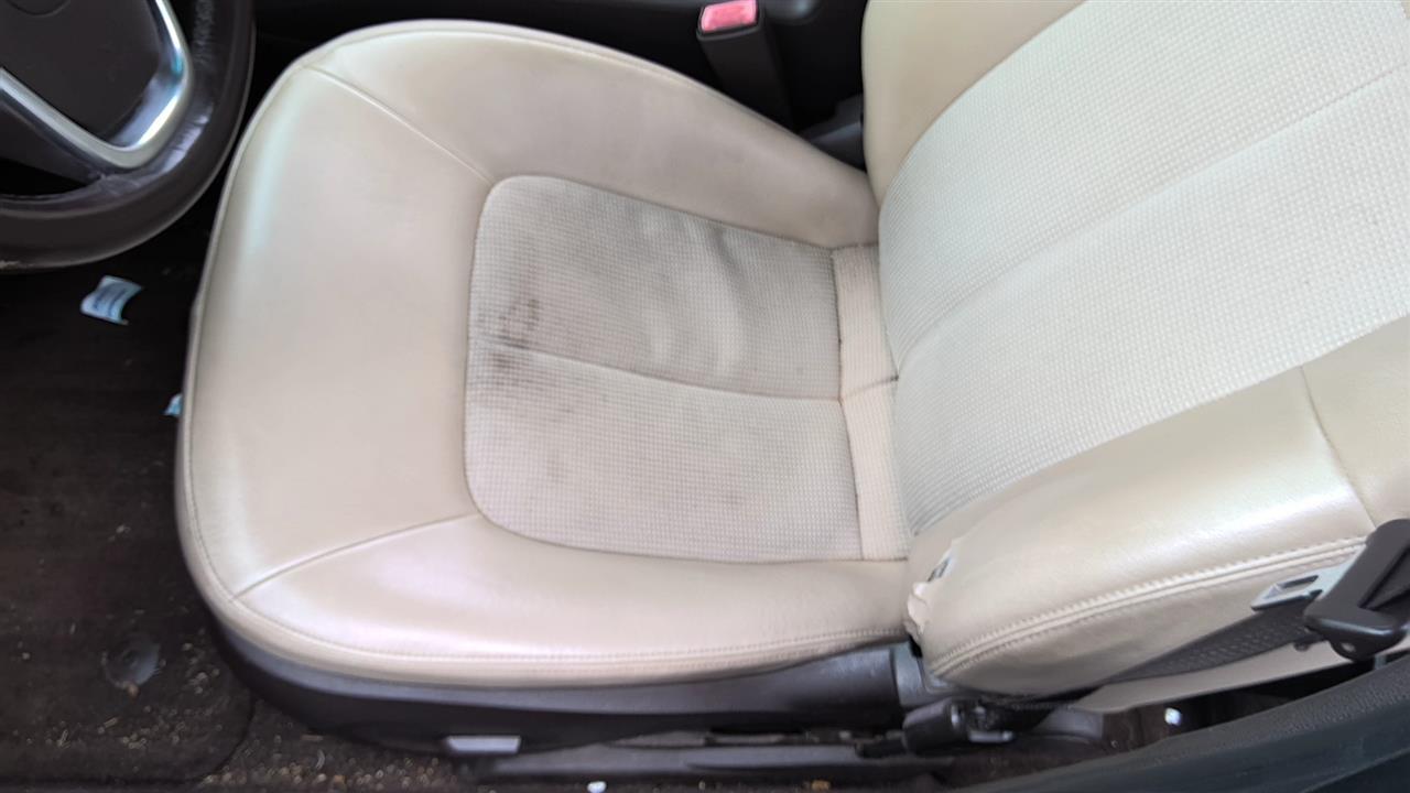 https://f005.backblazeb2.com/file/img-partshotlines-com/Inventory/EX619/Vehicle/25683_03.jpg