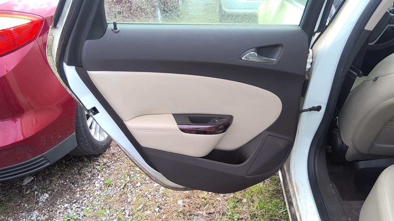 https://f005.backblazeb2.com/file/img-partshotlines-com/Inventory/EX619/Vehicle/25683_08.jpg