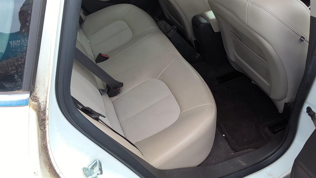 https://f005.backblazeb2.com/file/img-partshotlines-com/Inventory/EX619/Vehicle/25683_12.jpg
