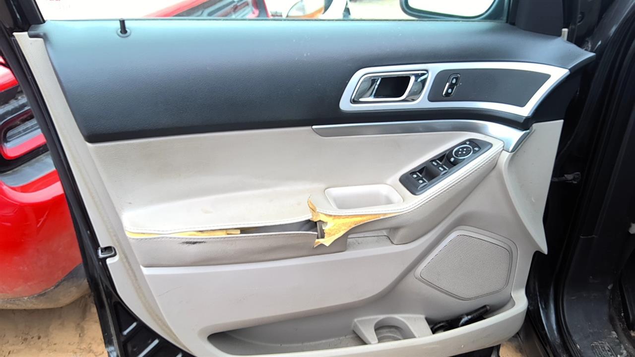 https://f005.backblazeb2.com/file/img-partshotlines-com/Inventory/EX619/Vehicle/25703_06.jpg