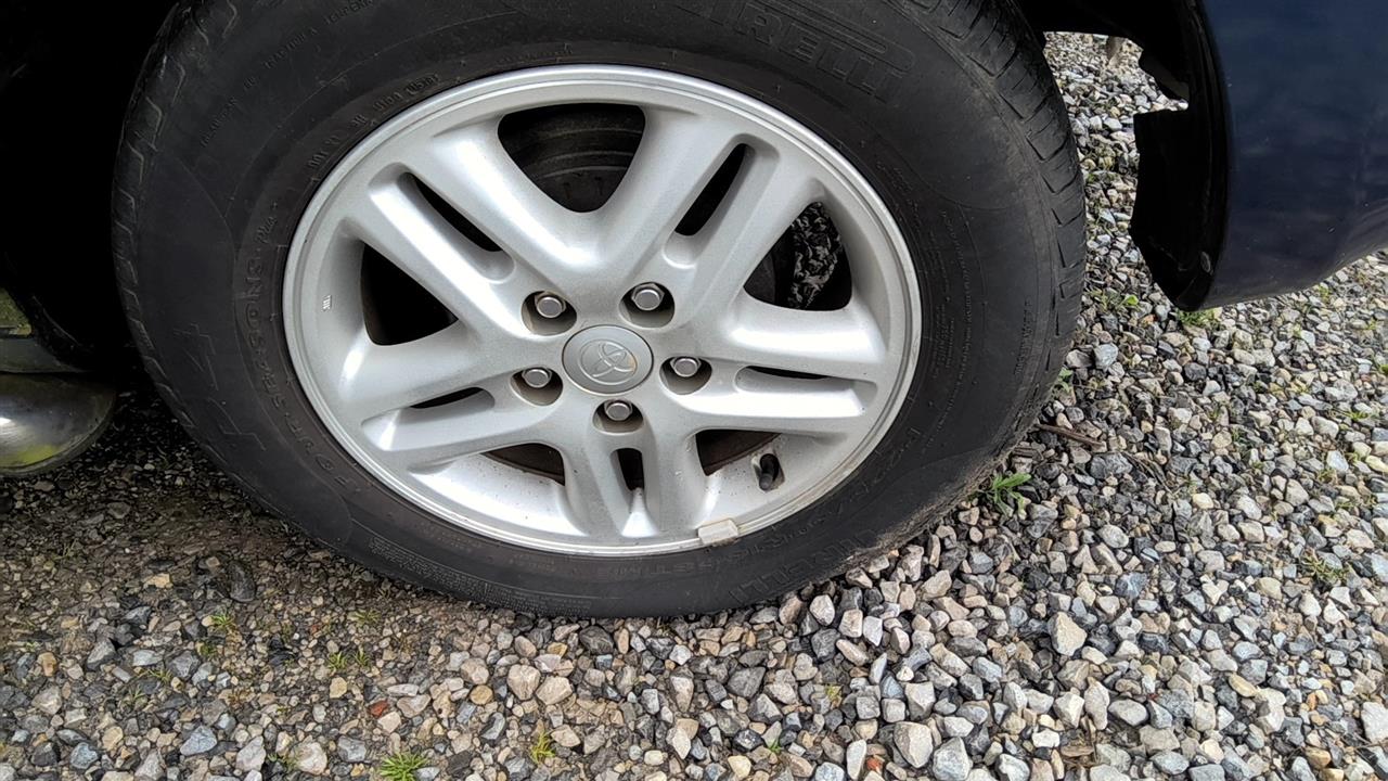 https://f005.backblazeb2.com/file/img-partshotlines-com/Inventory/EX619/Vehicle/25791_10.jpg