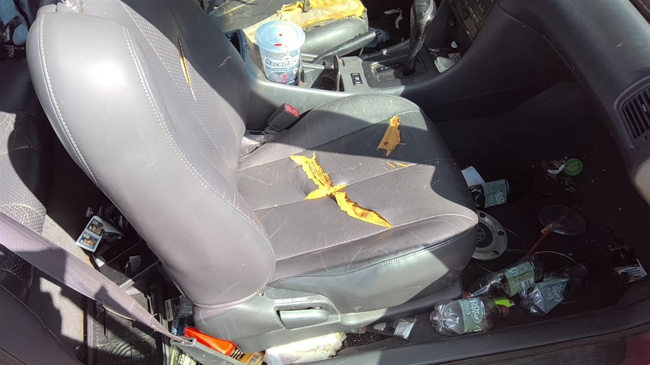 https://f005.backblazeb2.com/file/img-partshotlines-com/Inventory/EX619/Vehicle/25796_11.jpg