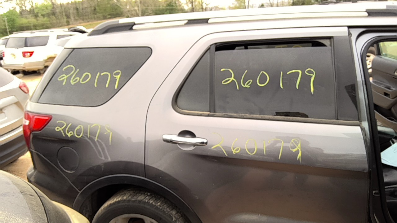 https://f005.backblazeb2.com/file/img-partshotlines-com/Inventory/EX619/Vehicle/25831_03.jpg