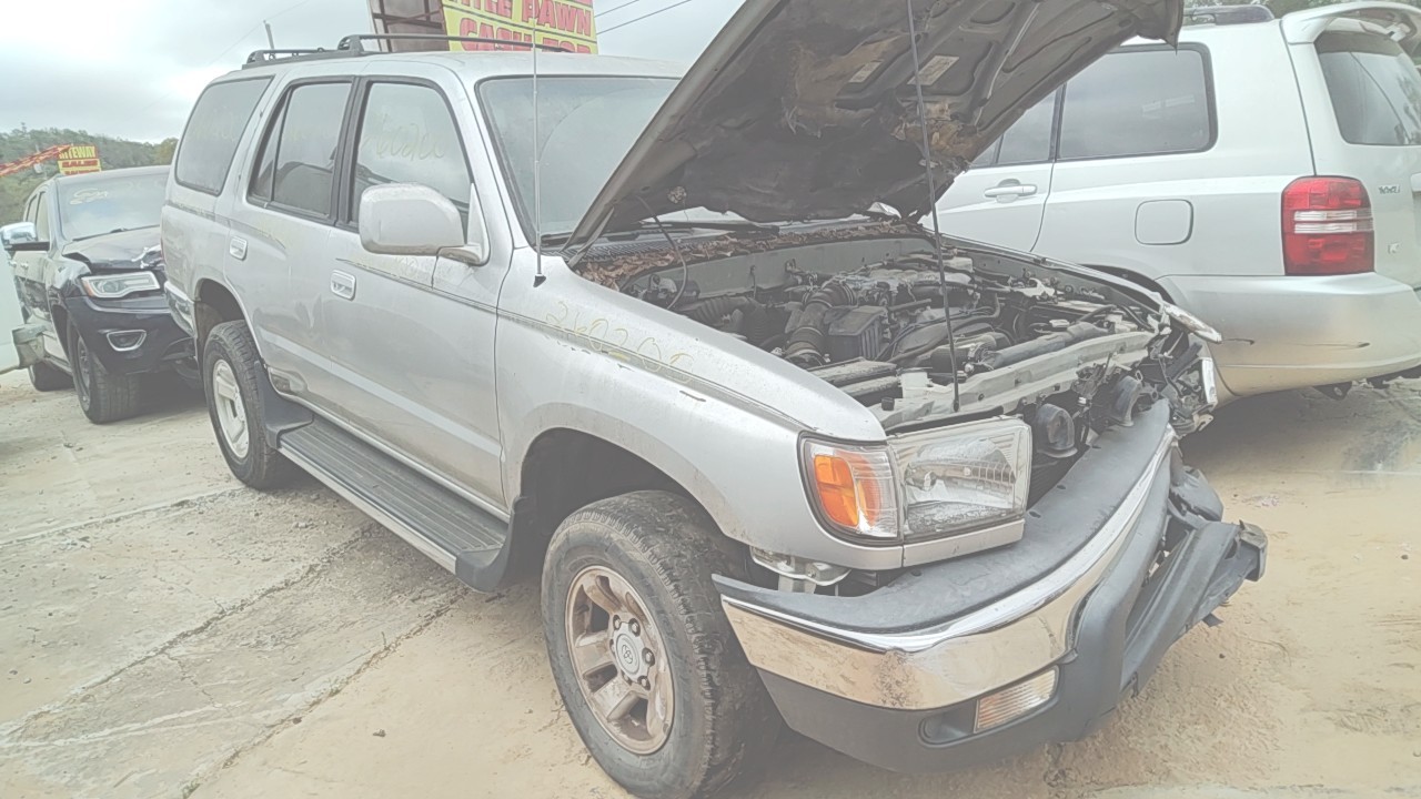 https://f005.backblazeb2.com/file/img-partshotlines-com/Inventory/EX619/Vehicle/25881_06.jpg