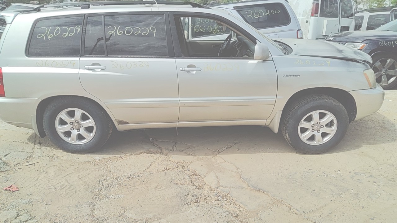 https://f005.backblazeb2.com/file/img-partshotlines-com/Inventory/EX619/Vehicle/25911_06.jpg