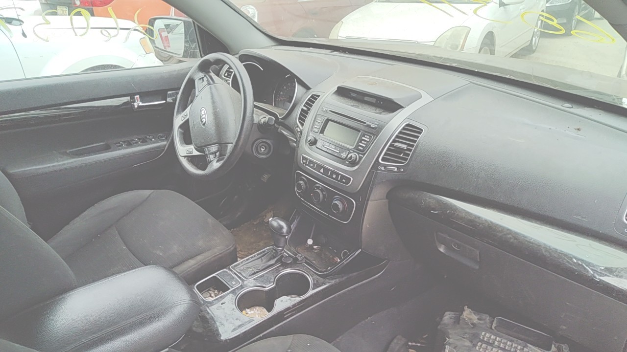 https://f005.backblazeb2.com/file/img-partshotlines-com/Inventory/EX619/Vehicle/26120_11.jpg