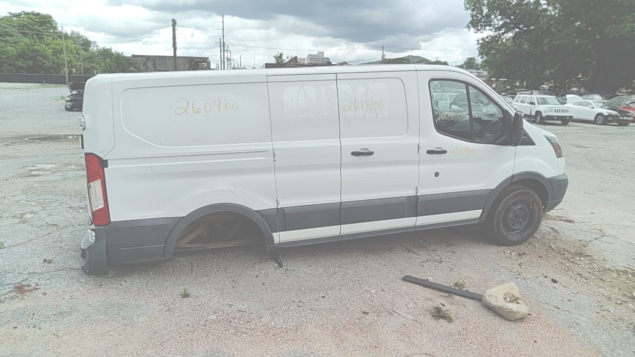 https://f005.backblazeb2.com/file/img-partshotlines-com/Inventory/EX619/Vehicle/26152_09.jpg