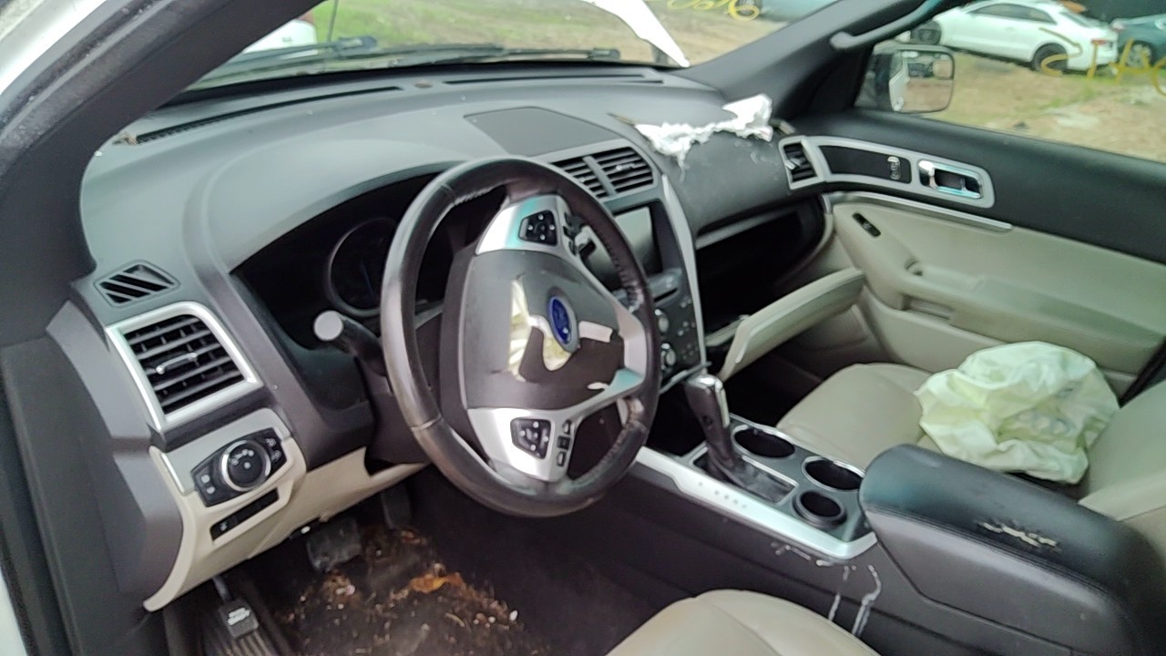 https://f005.backblazeb2.com/file/img-partshotlines-com/Inventory/EX619/Vehicle/26190_11.jpg