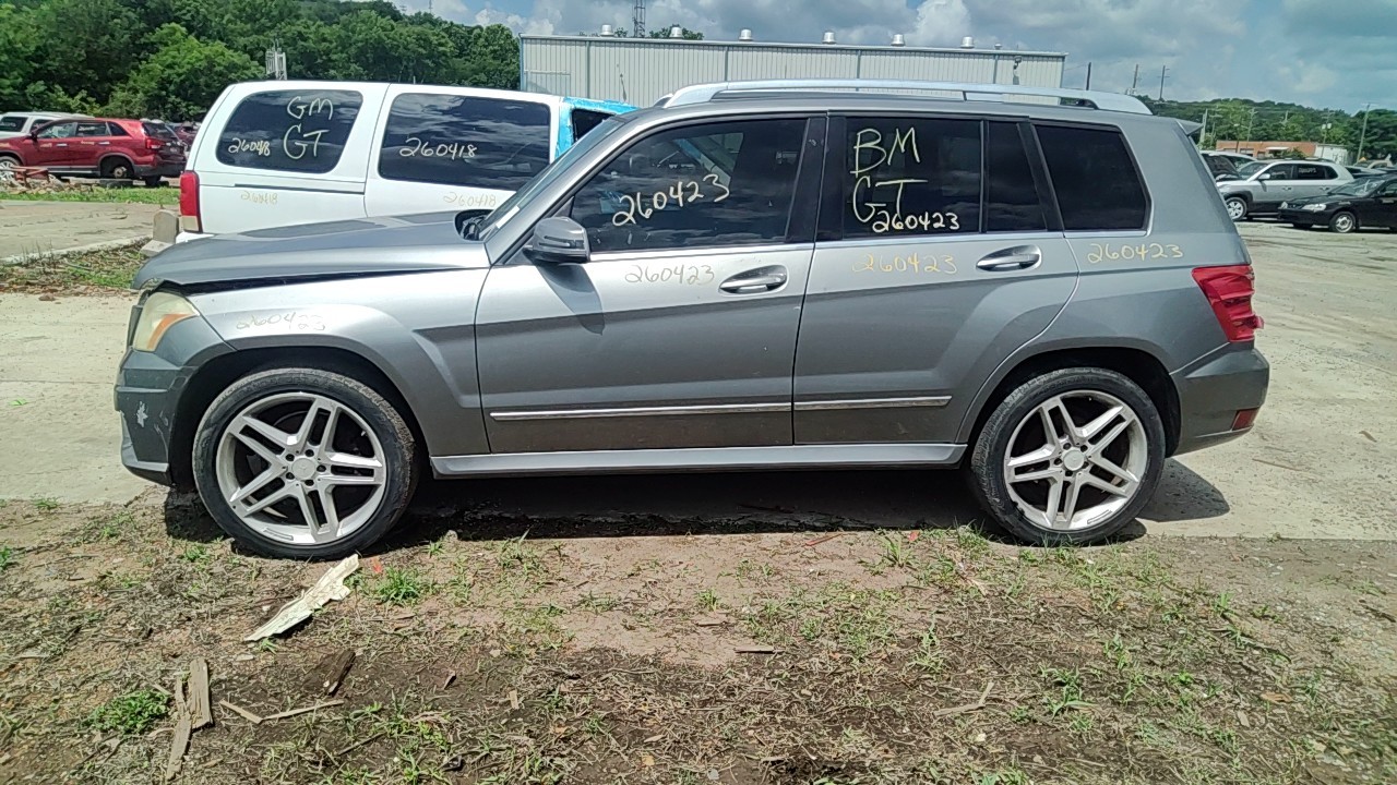 https://f005.backblazeb2.com/file/img-partshotlines-com/Inventory/EX619/Vehicle/26201_05.jpg