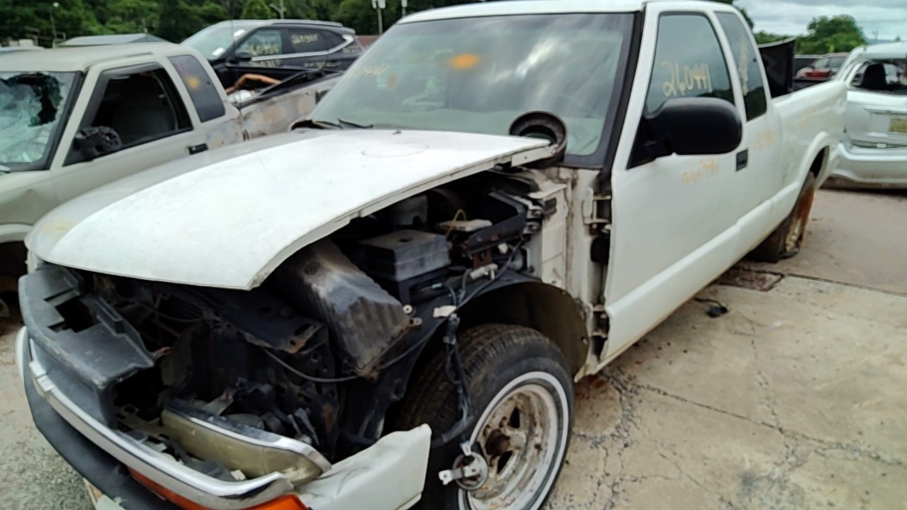 https://f005.backblazeb2.com/file/img-partshotlines-com/Inventory/EX619/Vehicle/26225_02.jpg