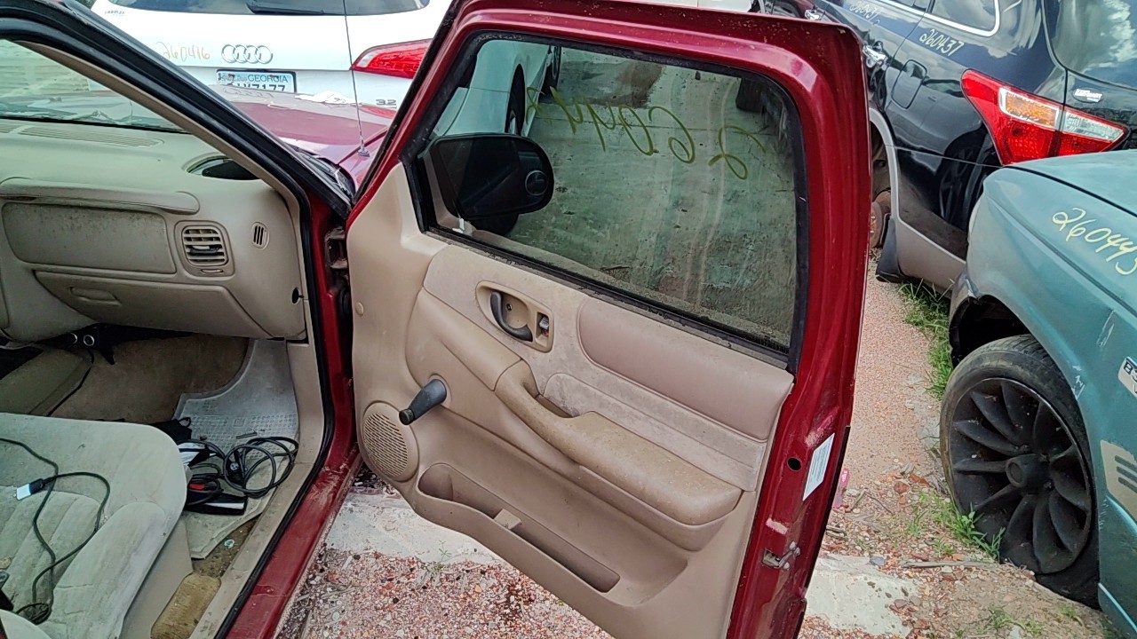 https://f005.backblazeb2.com/file/img-partshotlines-com/Inventory/EX619/Vehicle/26226_07.jpg