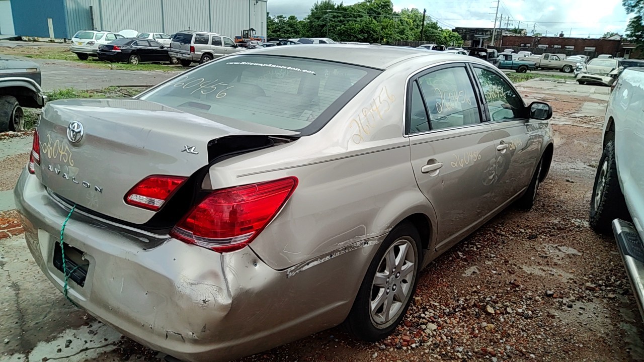 https://f005.backblazeb2.com/file/img-partshotlines-com/Inventory/EX619/Vehicle/26241_07.jpg