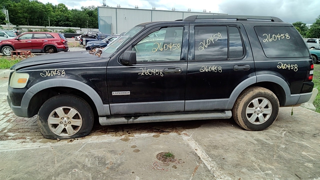 https://f005.backblazeb2.com/file/img-partshotlines-com/Inventory/EX619/Vehicle/26243_03.jpg