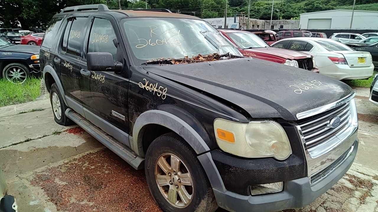 https://f005.backblazeb2.com/file/img-partshotlines-com/Inventory/EX619/Vehicle/26243_07.jpg
