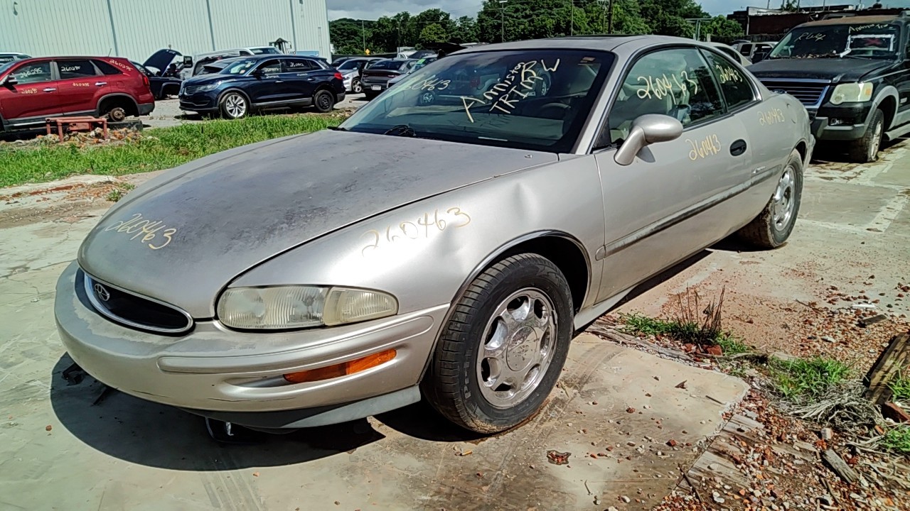 https://f005.backblazeb2.com/file/img-partshotlines-com/Inventory/EX619/Vehicle/26248_01.jpg