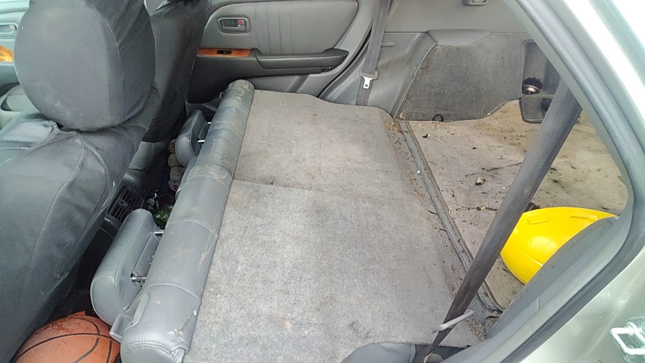 https://f005.backblazeb2.com/file/img-partshotlines-com/Inventory/EX619/Vehicle/26286_05.jpg
