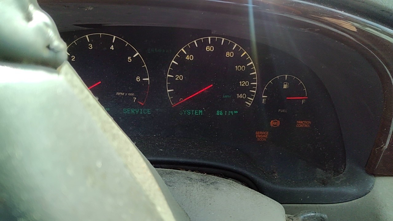 https://f005.backblazeb2.com/file/img-partshotlines-com/Inventory/EX619/Vehicle/26311_10.jpg