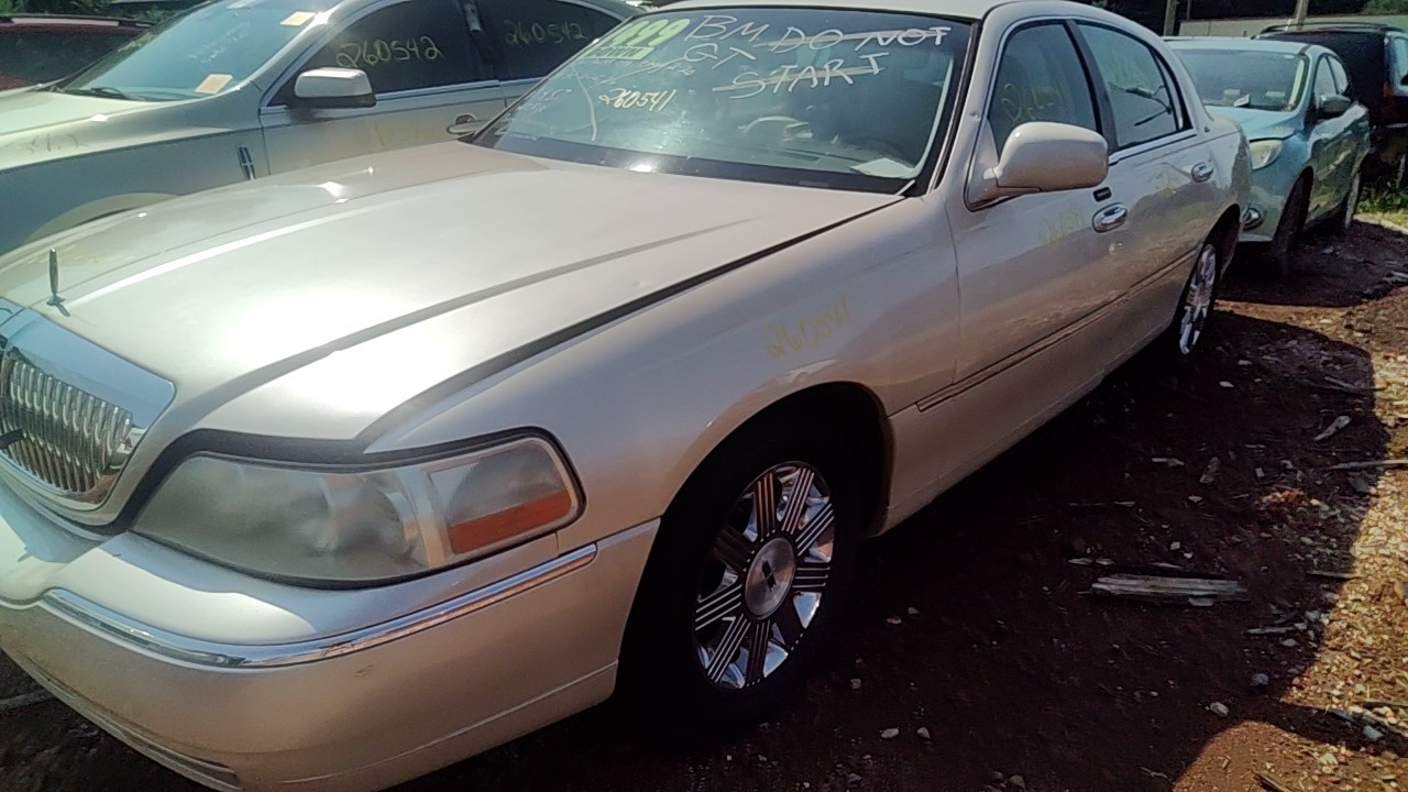 https://f005.backblazeb2.com/file/img-partshotlines-com/Inventory/EX619/Vehicle/26339_01.jpg