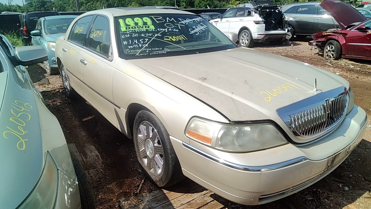 https://f005.backblazeb2.com/file/img-partshotlines-com/Inventory/EX619/Vehicle/26339_07.jpg