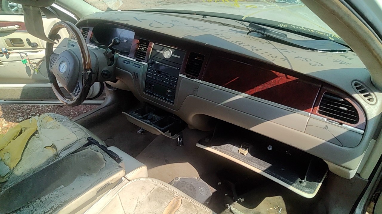 https://f005.backblazeb2.com/file/img-partshotlines-com/Inventory/EX619/Vehicle/26339_10.jpg