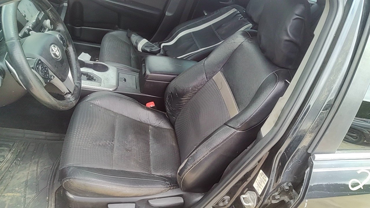 https://f005.backblazeb2.com/file/img-partshotlines-com/Inventory/EX619/Vehicle/26355_09.jpg