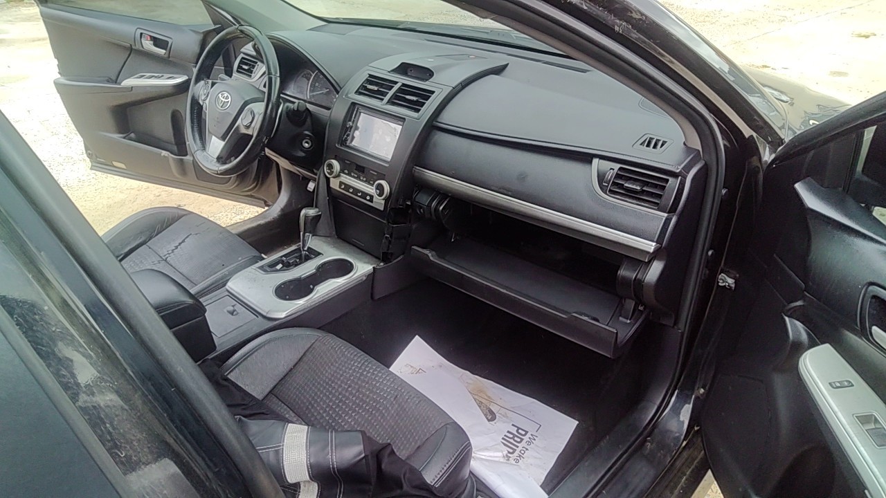 https://f005.backblazeb2.com/file/img-partshotlines-com/Inventory/EX619/Vehicle/26355_11.jpg