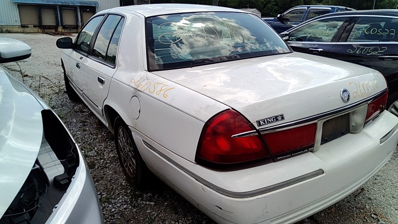 https://f005.backblazeb2.com/file/img-partshotlines-com/Inventory/EX619/Vehicle/26391_03.jpg