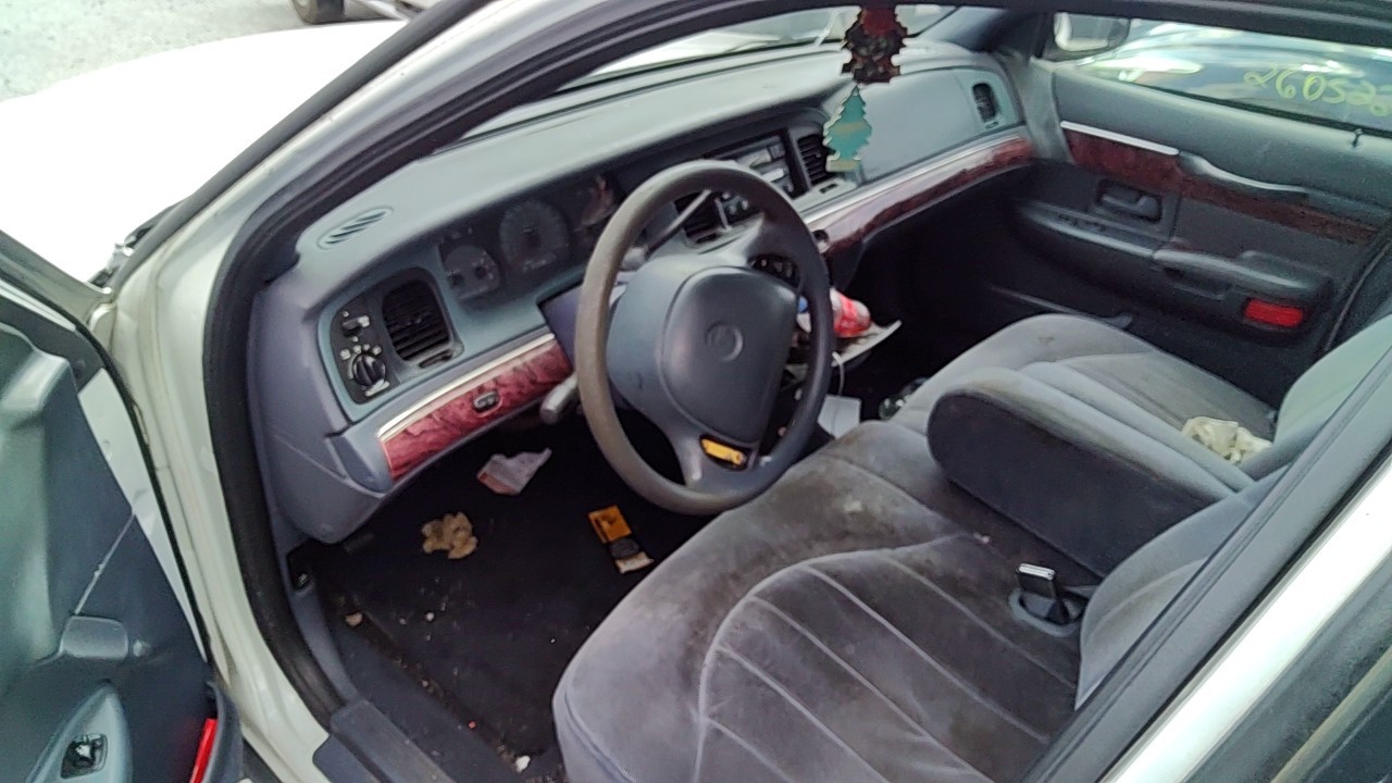 https://f005.backblazeb2.com/file/img-partshotlines-com/Inventory/EX619/Vehicle/26391_09.jpg
