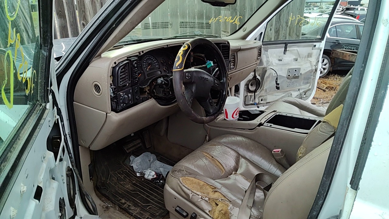 https://f005.backblazeb2.com/file/img-partshotlines-com/Inventory/EX619/Vehicle/26408_08.jpg