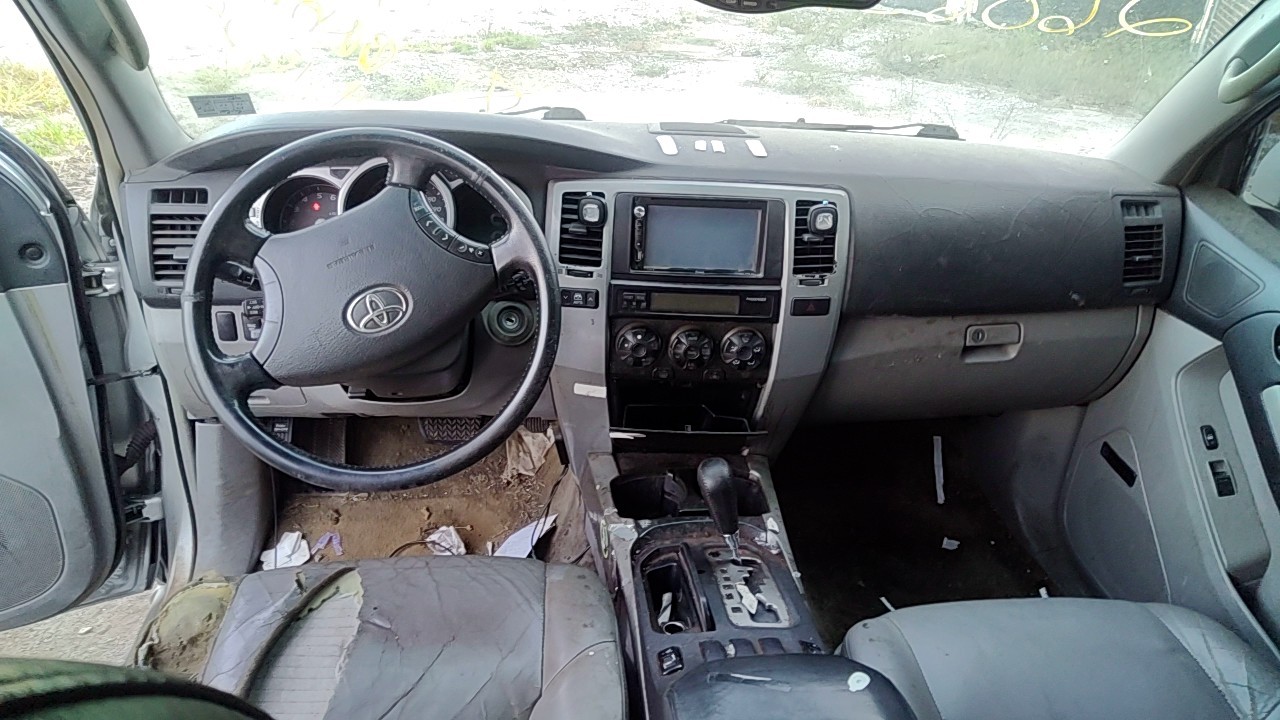 https://f005.backblazeb2.com/file/img-partshotlines-com/Inventory/EX619/Vehicle/26477_10.jpg