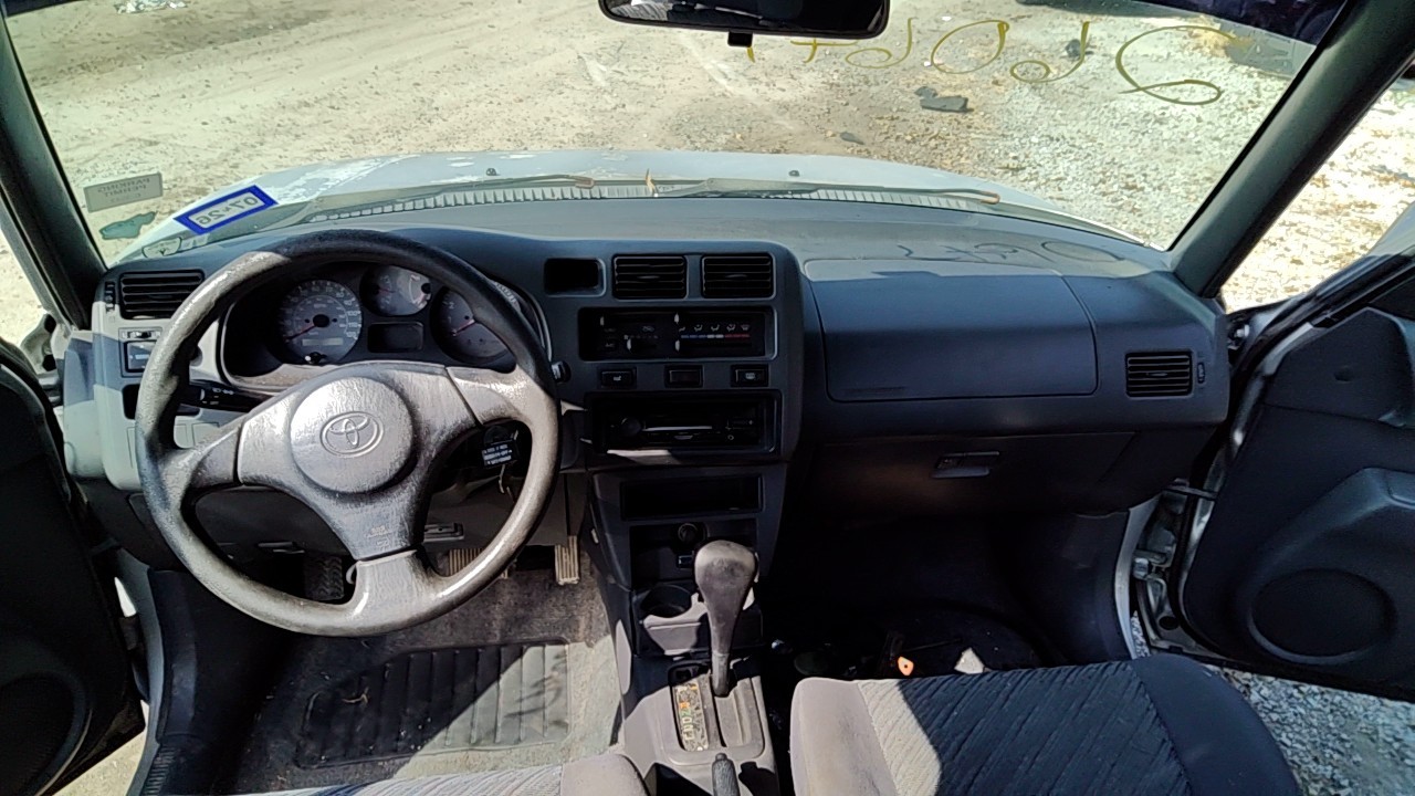 https://f005.backblazeb2.com/file/img-partshotlines-com/Inventory/EX619/Vehicle/26494_10.jpg