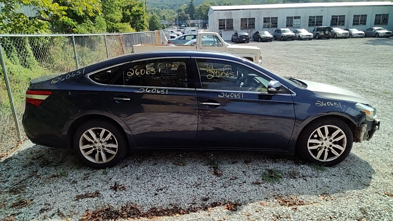 https://f005.backblazeb2.com/file/img-partshotlines-com/Inventory/EX619/Vehicle/26498_06.jpg