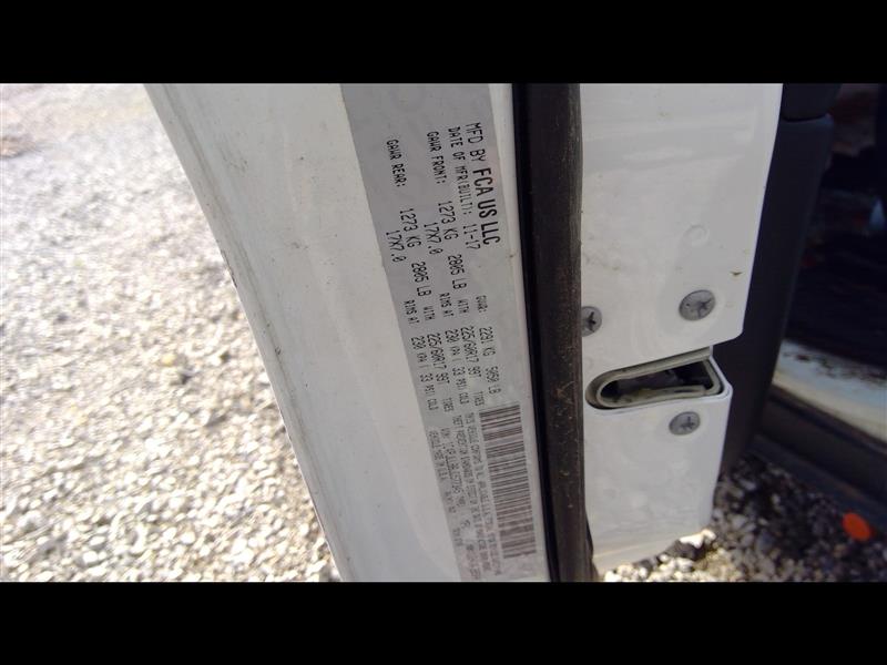 https://f005.backblazeb2.com/file/img-partshotlines-com/Inventory/EX638/Vehicle/11652_01.jpg