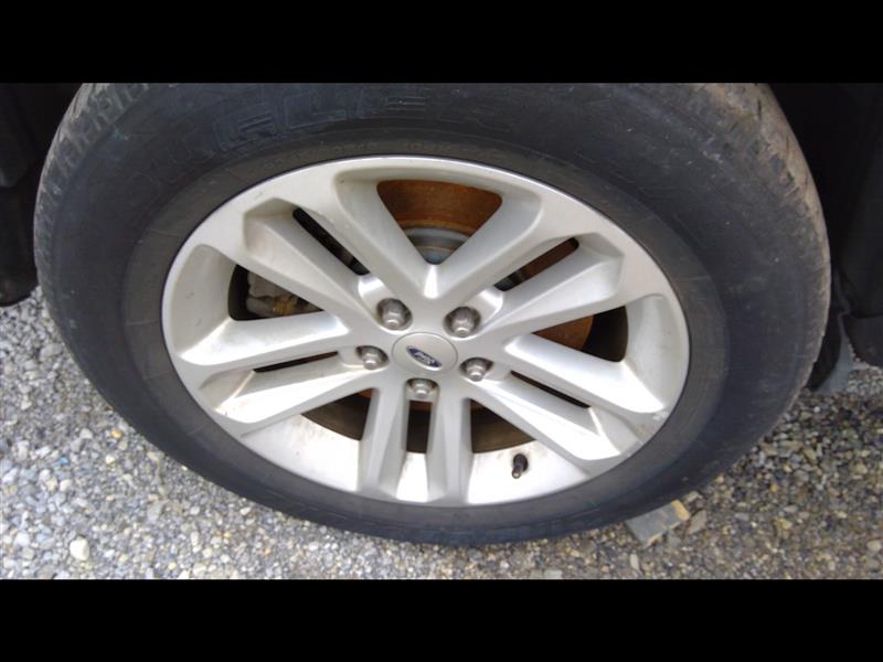https://f005.backblazeb2.com/file/img-partshotlines-com/Inventory/EX638/Vehicle/11779_11.jpg