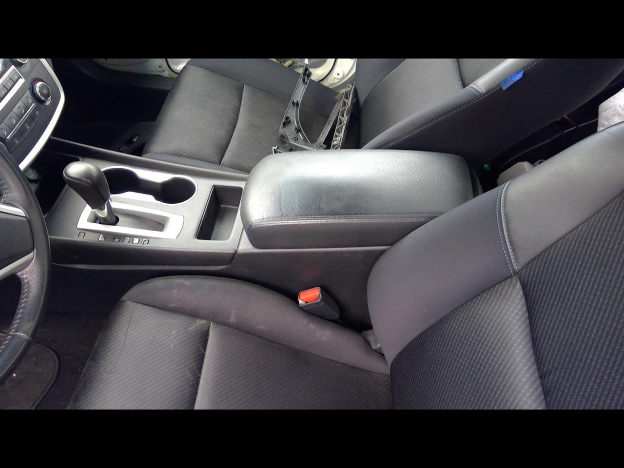 https://f005.backblazeb2.com/file/img-partshotlines-com/Inventory/EX638/Vehicle/12758_06.jpg