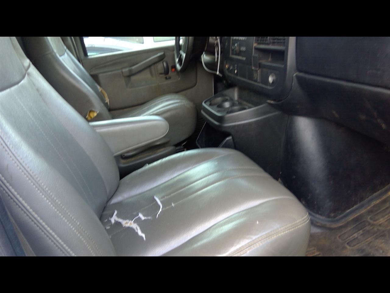 https://f005.backblazeb2.com/file/img-partshotlines-com/Inventory/EX638/Vehicle/13033_02.jpg