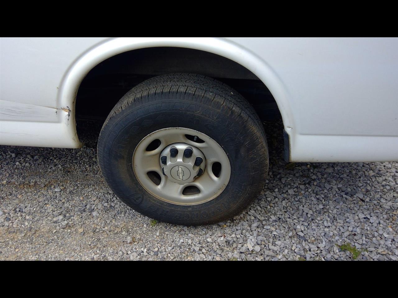 https://f005.backblazeb2.com/file/img-partshotlines-com/Inventory/EX638/Vehicle/13033_08.jpg