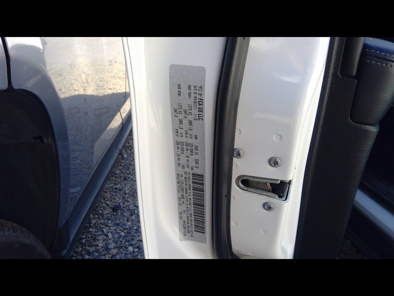 https://f005.backblazeb2.com/file/img-partshotlines-com/Inventory/EX638/Vehicle/13289_01.jpg