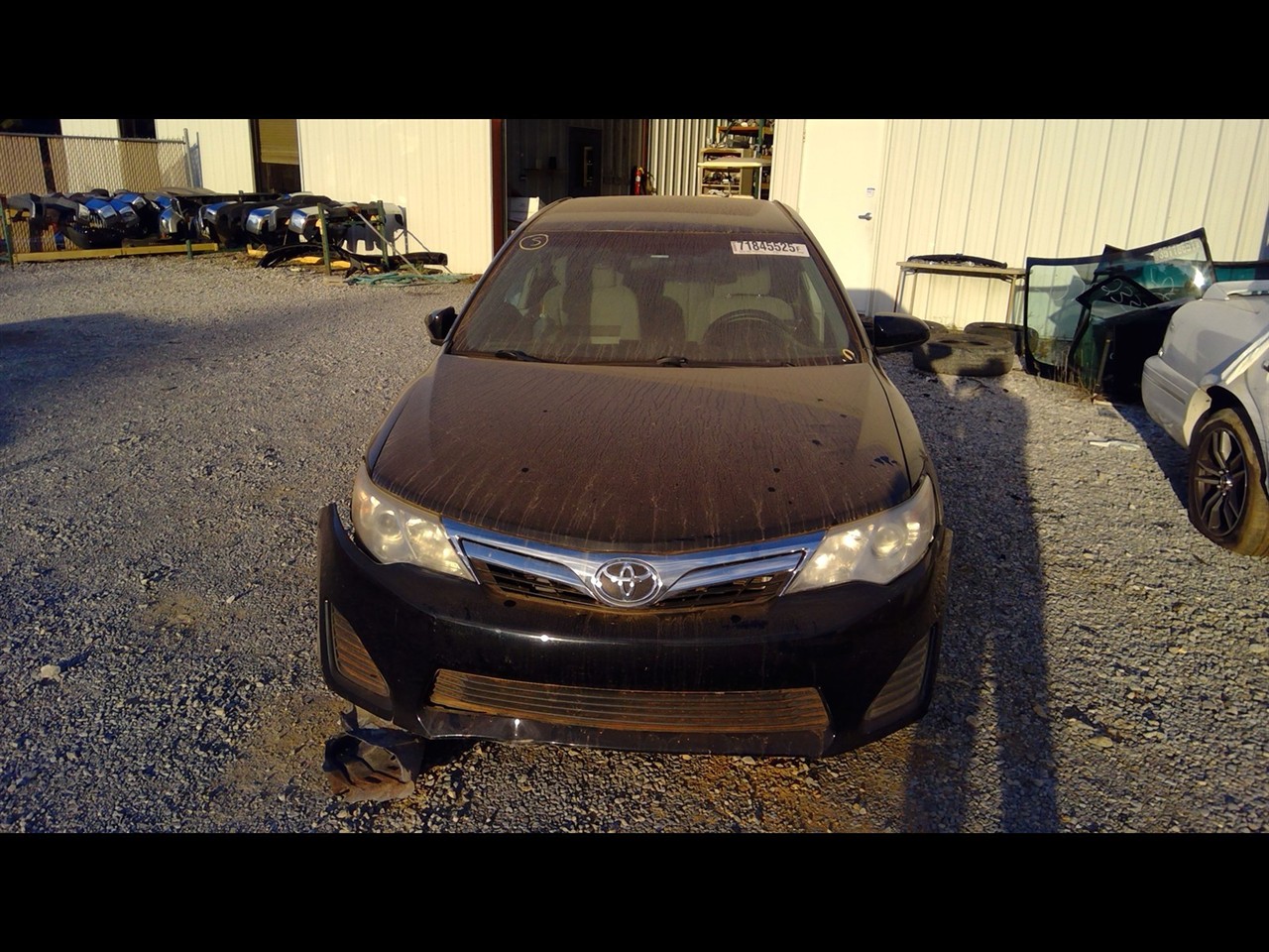 https://f005.backblazeb2.com/file/img-partshotlines-com/Inventory/EX638/Vehicle/13314_01.jpg