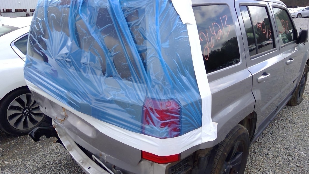 https://f005.backblazeb2.com/file/img-partshotlines-com/Inventory/EX638/Vehicle/13515_06.jpg